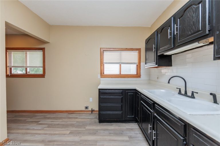 2026 89th Street, Cleveland, OH - Photo 6