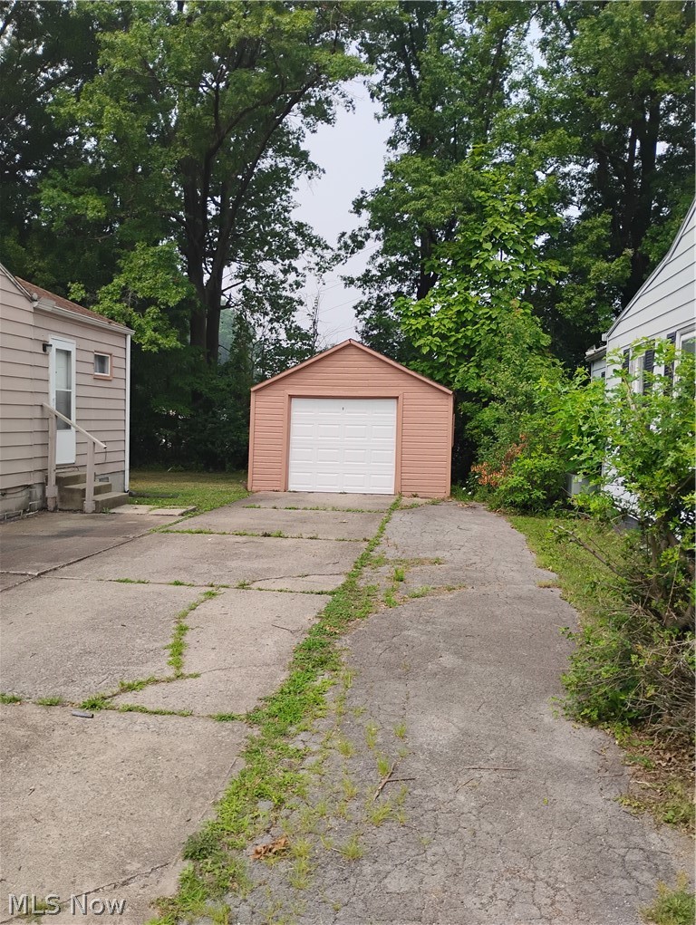 3446 Hadley Avenue, Youngstown, OH - Photo 4