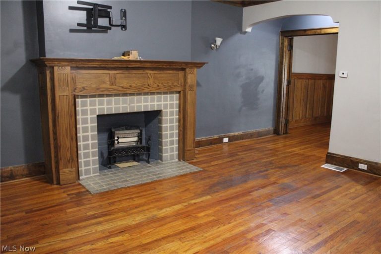 9501 Shakespeare Parkway, Cleveland, OH - Photo 8