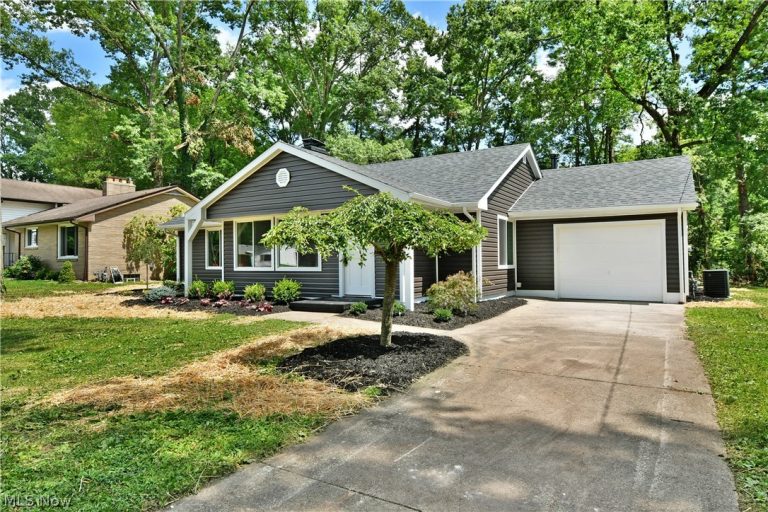 727 Truesdale Road, Boardman, OH - Photo 2