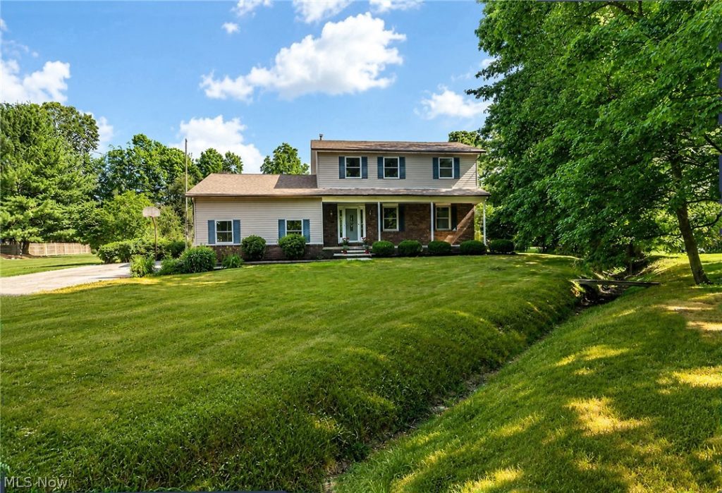 2652 Blake Road, Wadsworth, OH