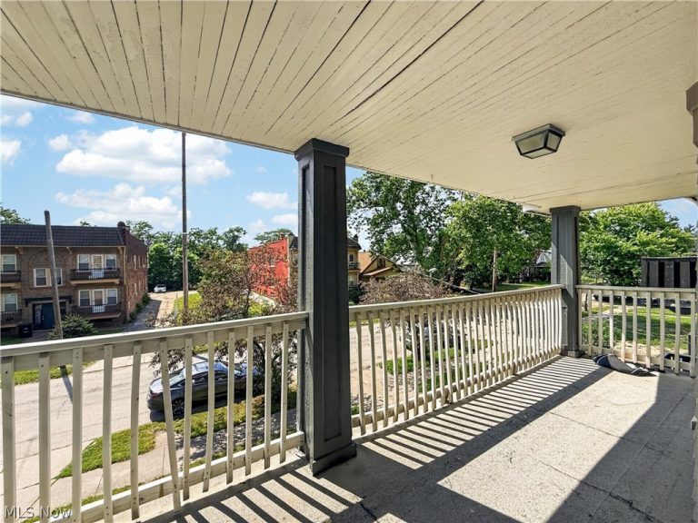 3641 149th Street, Cleveland, OH - Photo 3
