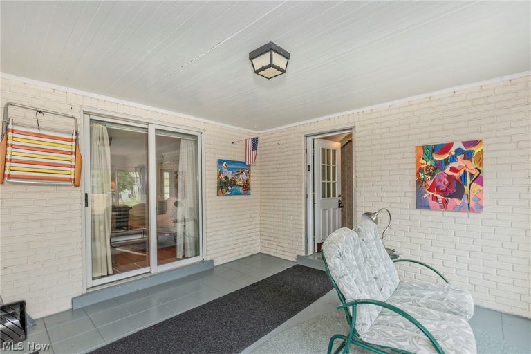 2657 Edgehill Road, Cleveland Heights, OH - Photo 6