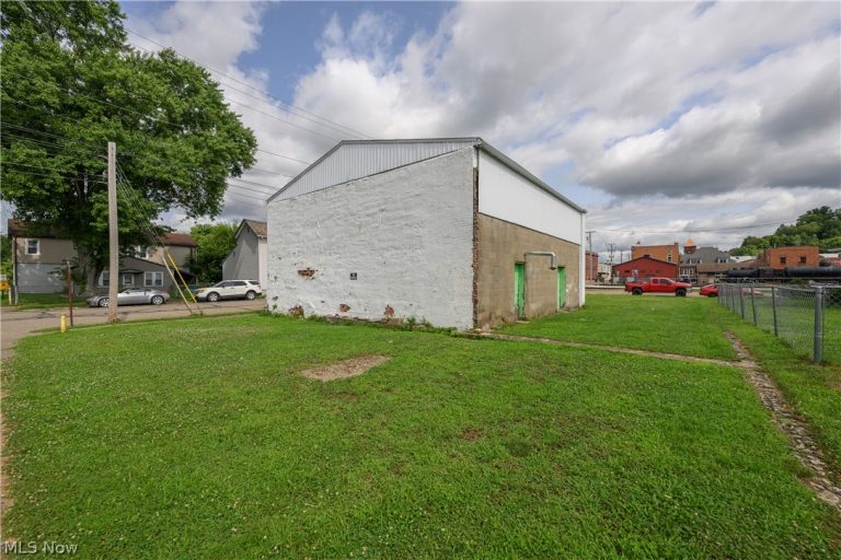 10 3rd Street, Dennison, OH - Photo 5