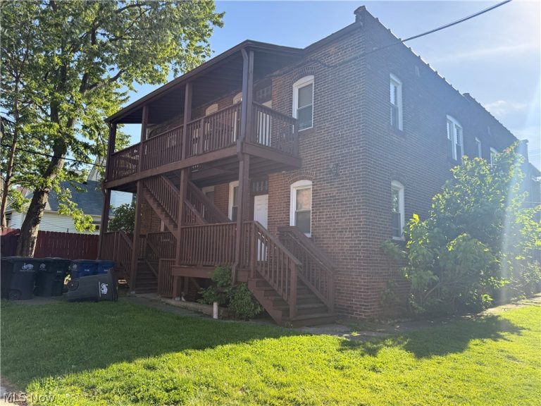 1497 Coutant Avenue, Lakewood, OH - Photo 4