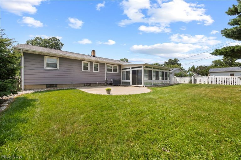 429 Morton Road, Vermilion, OH - Photo 4