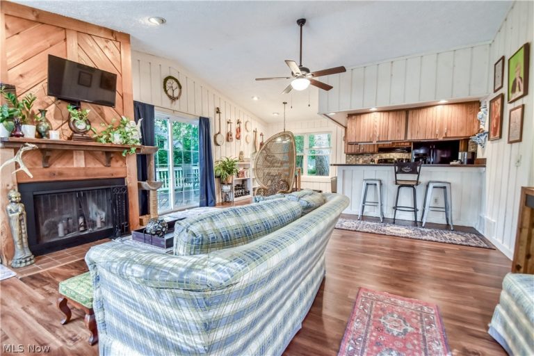 1483 Welch Road, Painesville, OH - Photo 3
