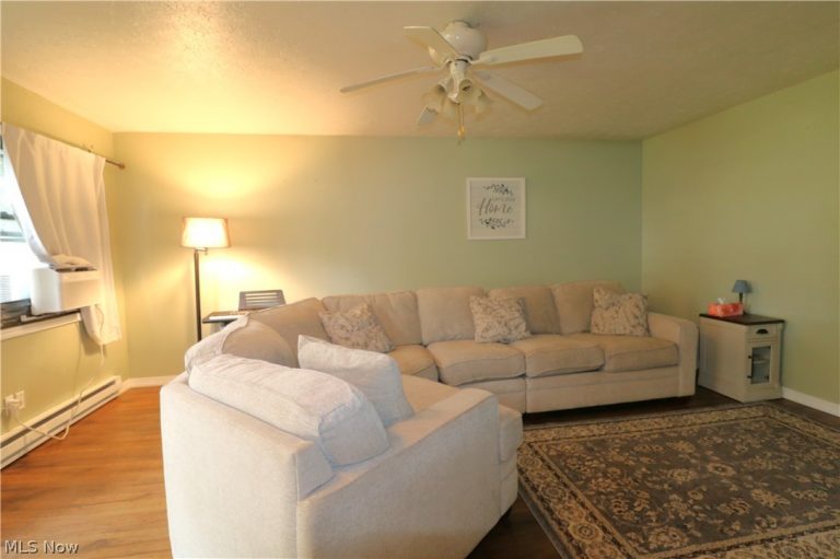 1025 Jackson Street, Vermilion, OH - Photo 3