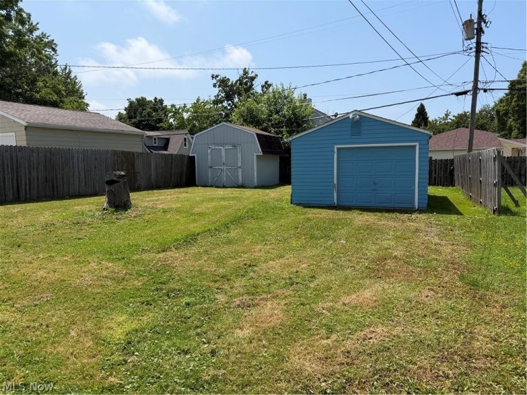 5064 Brooksdale Road, Mentor, OH - Photo 3