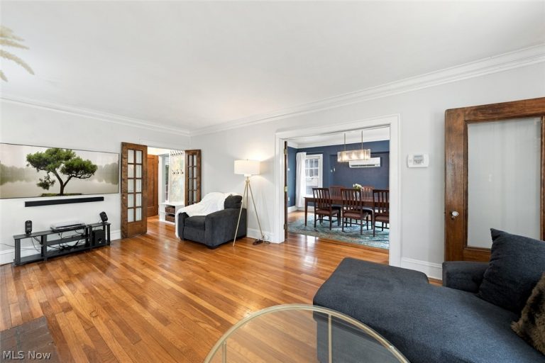 3021 Berkshire Road, Cleveland Heights, OH - Photo 6