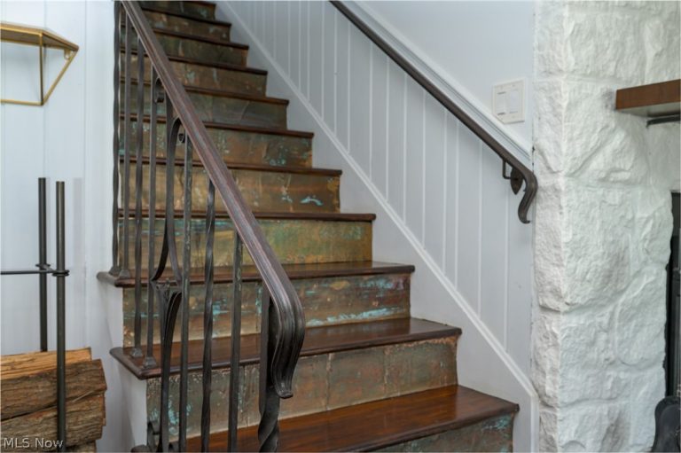 2072 Hartville Road, Mogadore, OH - Photo 8