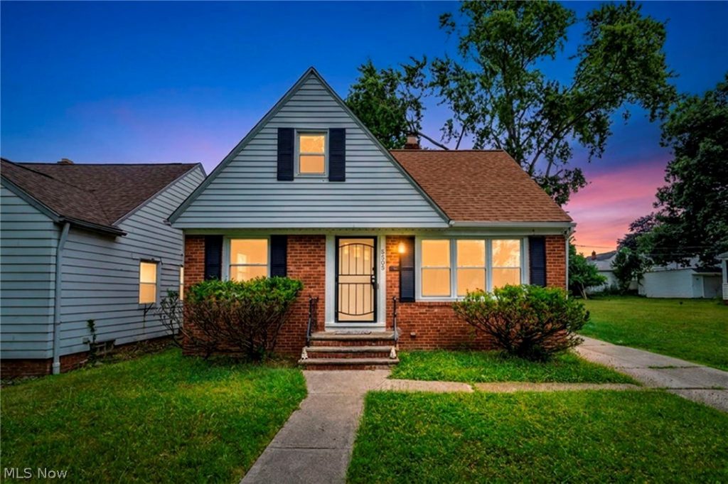 5505 South Boulevard, Maple Heights, OH