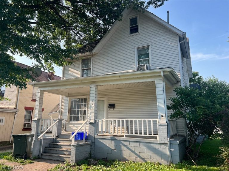 2404 9th Street, Canton, OH - Photo 2