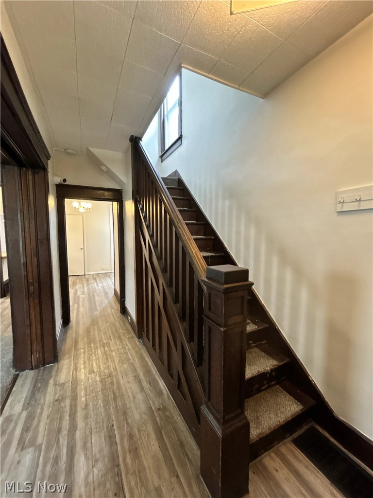 1303 Oregon Avenue, Steubenville, OH - Photo 2