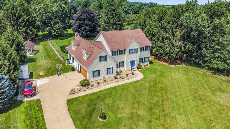 3516 Briarwood Drive, Wooster, OH - Photo 2