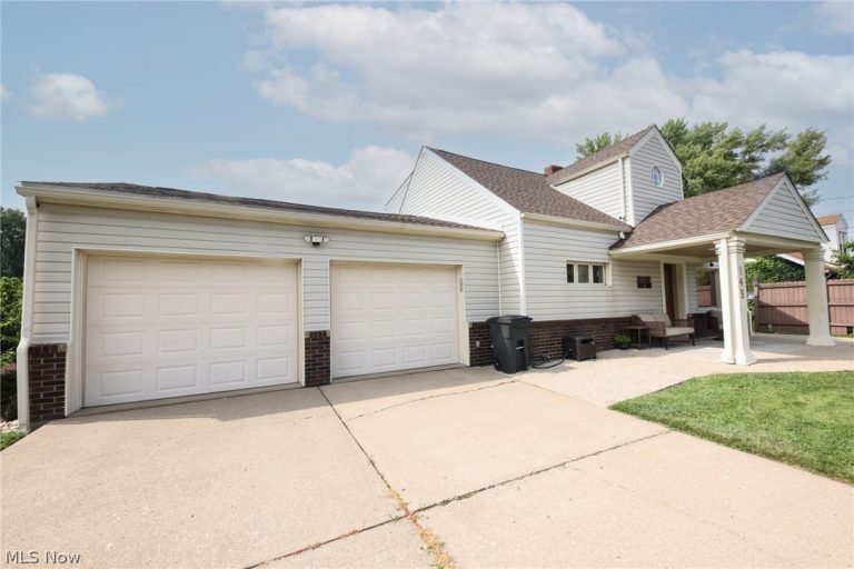 145 N 24th Street, Weirton, WV - Photo 3