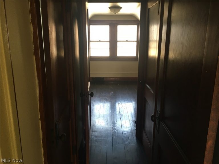 429 Glenaven Avenue, Youngstown, OH - Photo 6