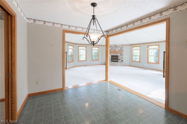 457 Lisbon Drive, Tallmadge, OH - Photo 6