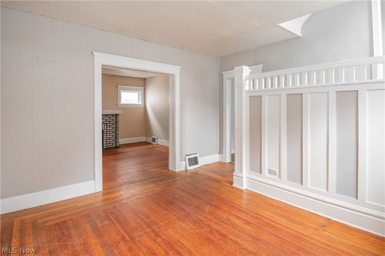 665 Thayer Street, Akron, OH - Photo 3