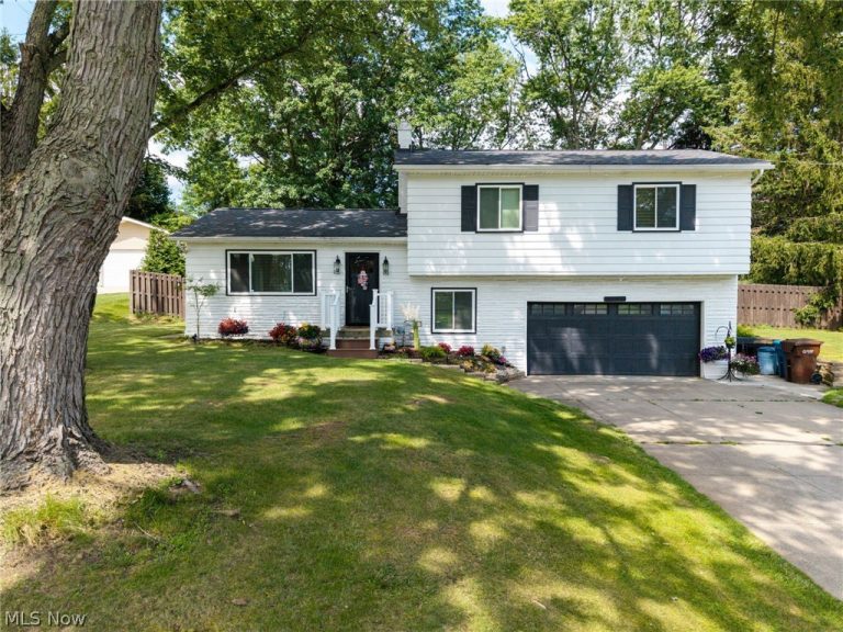 2664 Biscayne Drive, Akron, OH, 44319