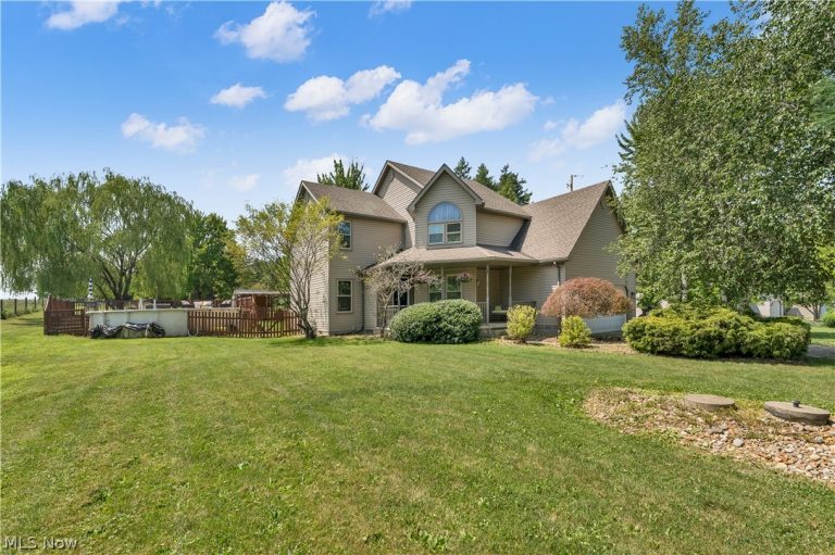 8241 Akron Canfield Road, Canfield, OH - Photo 3