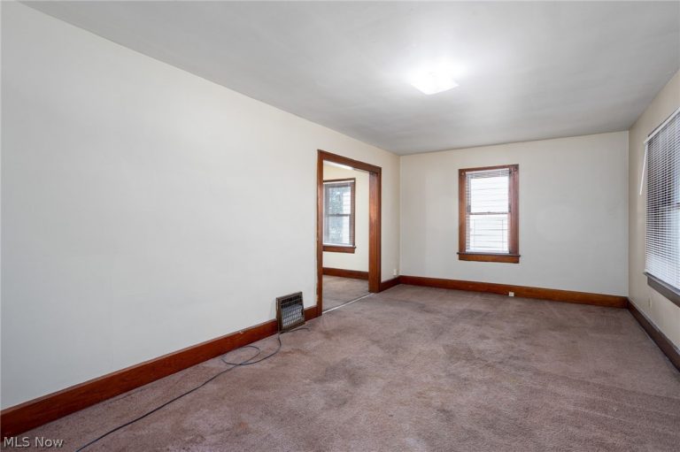 1210 Brown Street, Akron, OH - Photo 5