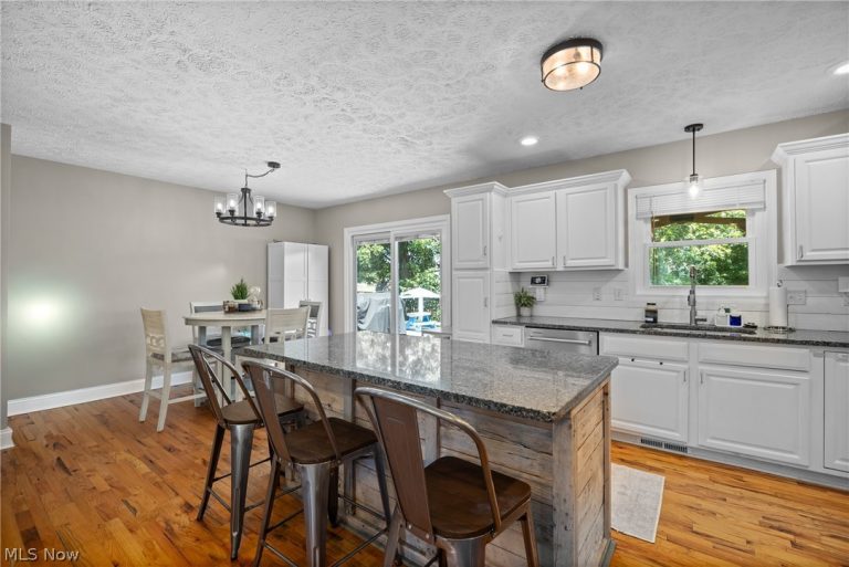 1193 Elm Street, Grafton, OH - Photo 5