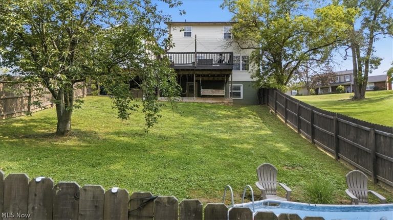 12 Valley View Drive, Vienna, WV - Photo 6