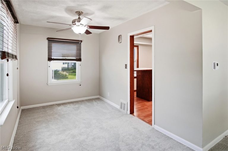 2971 9th Street, Cuyahoga Falls, OH - Photo 4
