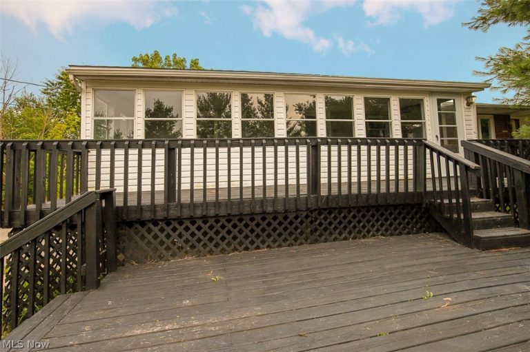 5870 Wolff Road, Medina, OH - Photo 2