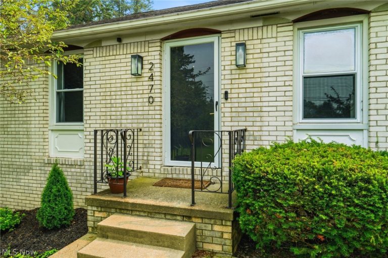 2470 Easton Street, Canton, OH - Photo 8