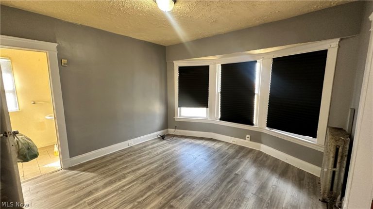1828 Noble Road, East Cleveland, OH - Photo 8