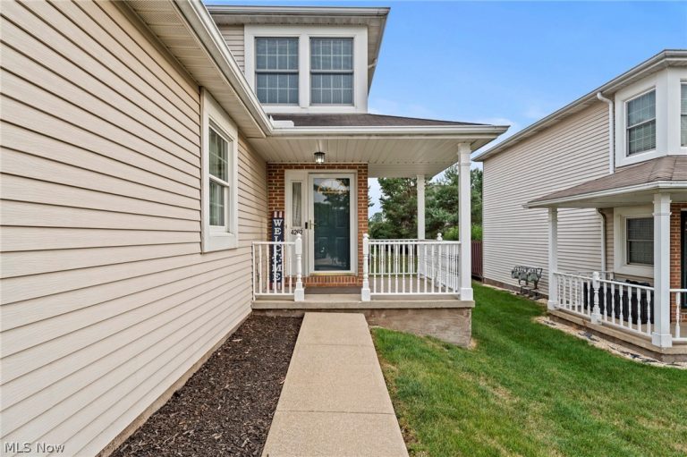 4262 Hadley Court, Brunswick, OH - Photo 4