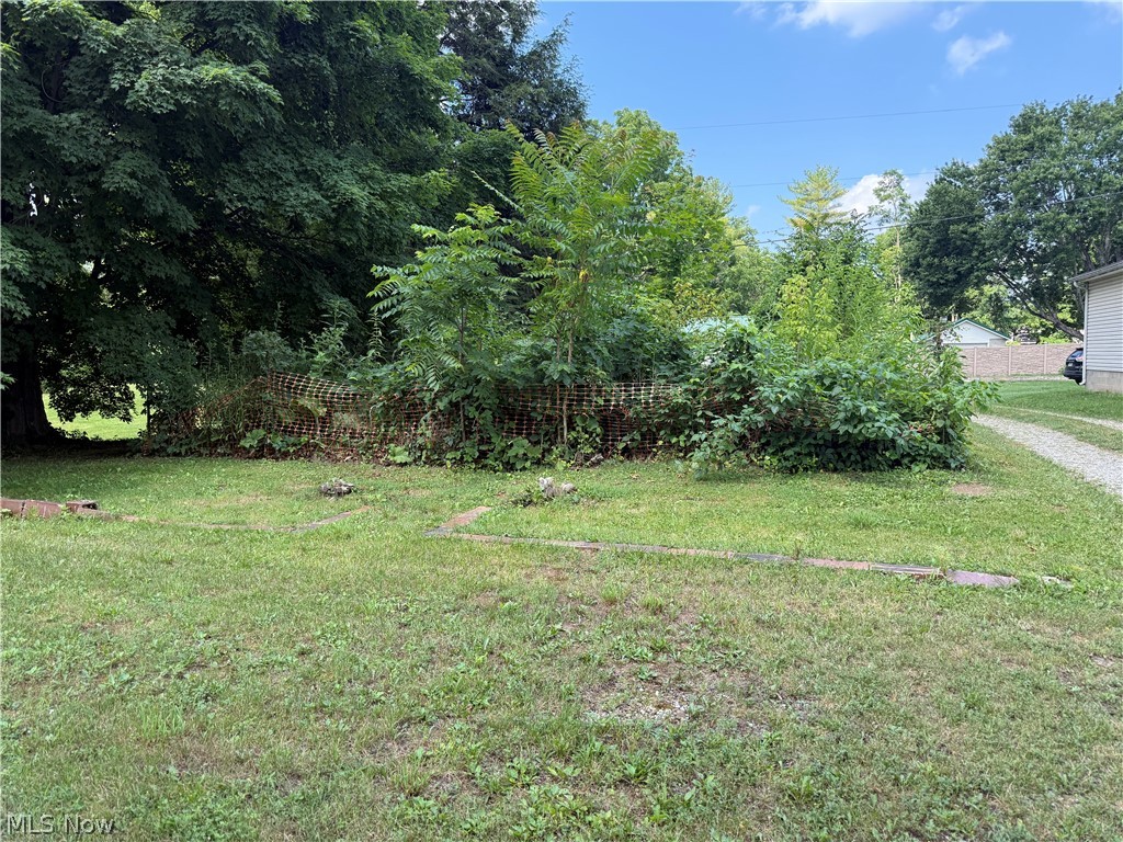 25639 Township Road 8, Warsaw, OH