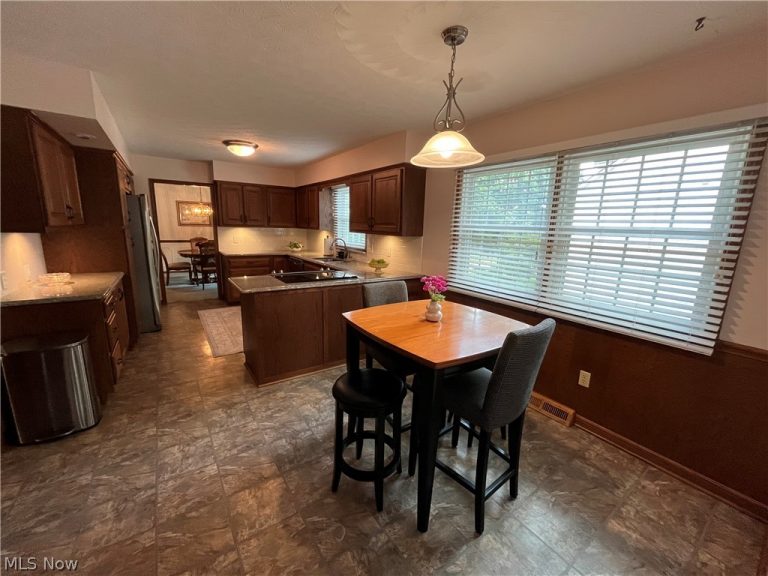 299 Pheasant Run, Wadsworth, OH - Photo 6
