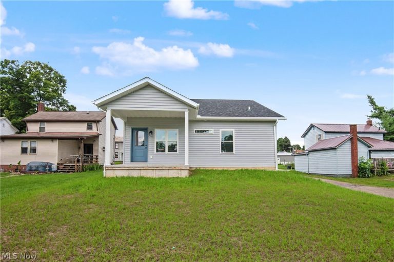 122 Sherman Street, Lisbon, OH - Photo 3