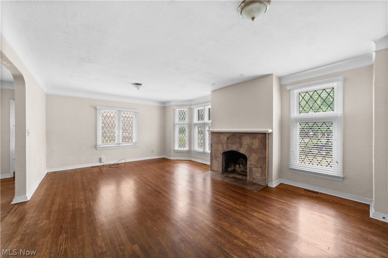 19619 Winslow Road, Shaker Heights, OH - Photo 3