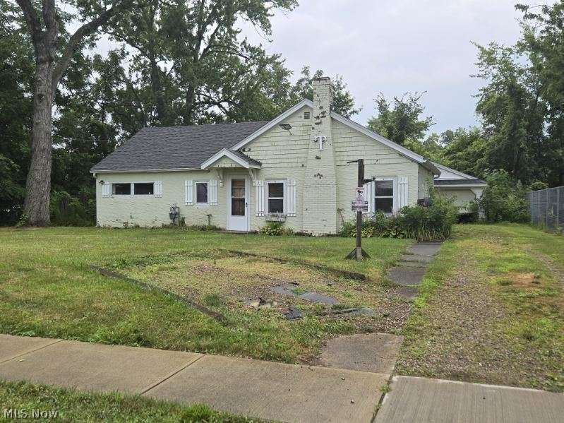 375 Bon Air Avenue, Elyria, OH