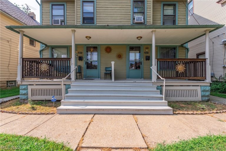 3097 Bradwell Avenue, Cleveland, OH - Photo 2