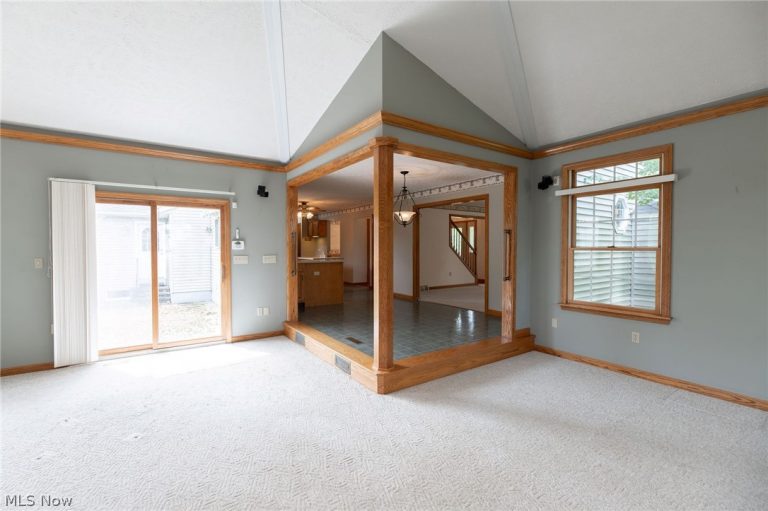 457 Lisbon Drive, Tallmadge, OH - Photo 8