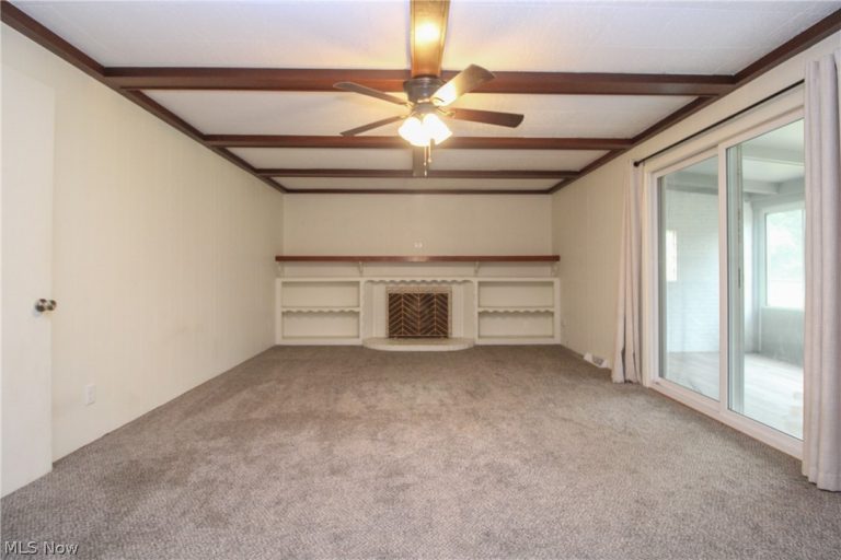 2985 Heatherbrae Drive, Youngstown, OH - Photo 8