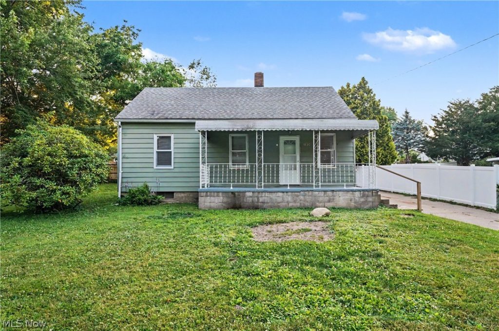 1854 Olympic Street, Cuyahoga Falls, OH
