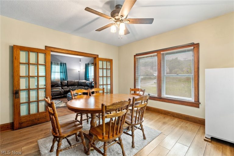304 Lisbon Street, Waynesburg, OH - Photo 8