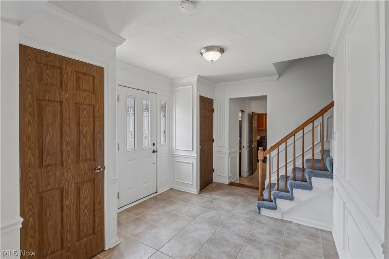 16932 Willow Wood Drive, Strongsville, OH - Photo 5
