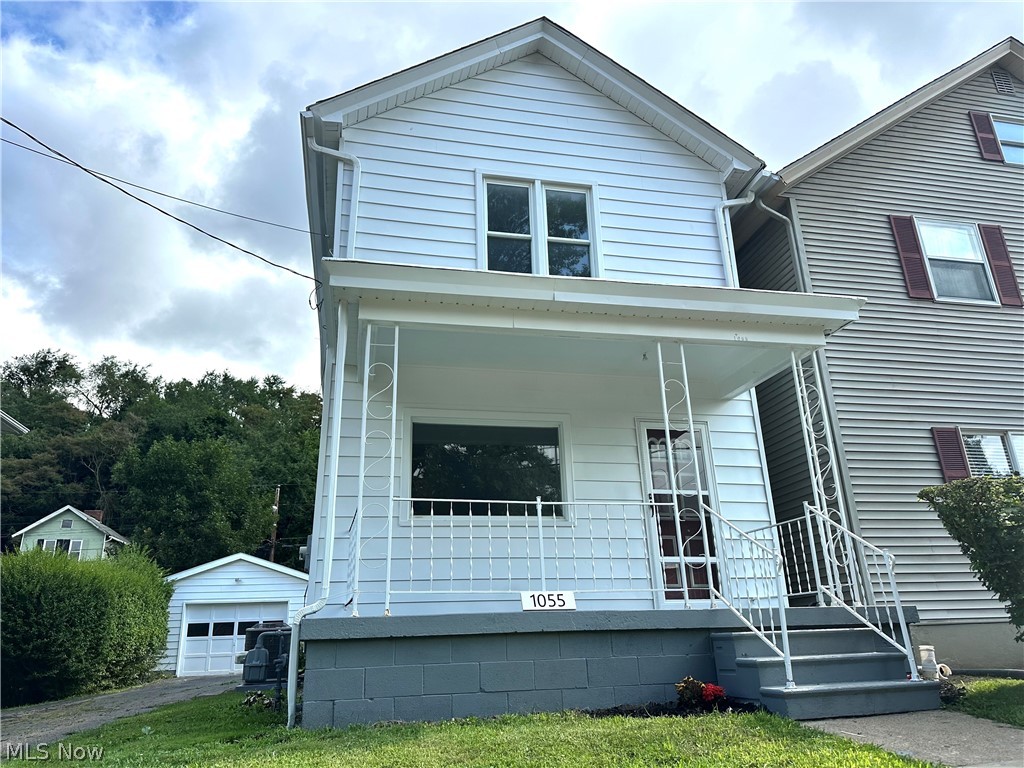 1055 Ambrose Avenue, East Liverpool, OH