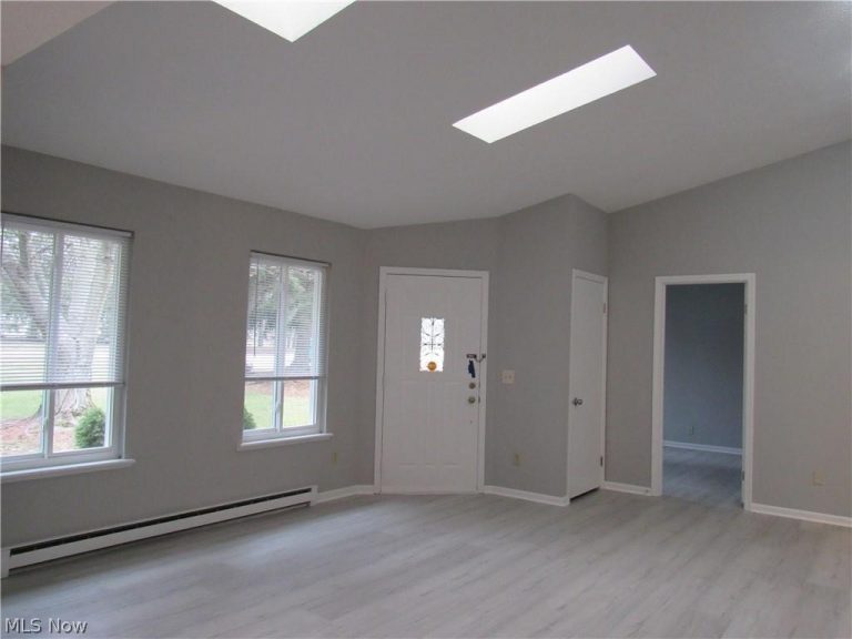 7155 Auburn Road, Concord Twp, OH - Photo 4