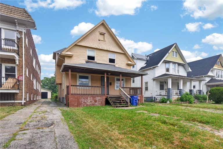 3527 140th Street, Cleveland, OH - Photo 3