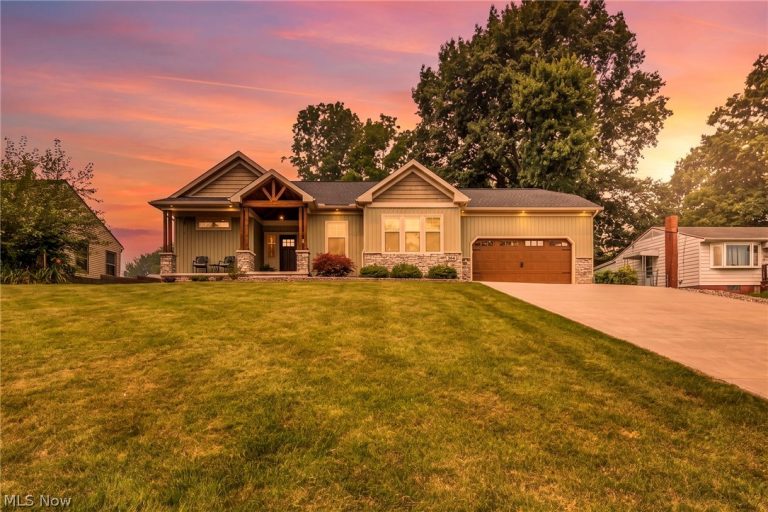 364 31st Street, Barberton, OH - Photo 2