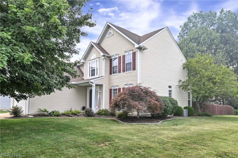 34900 Clear Creek Drive, North Ridgeville, OH - Photo 5