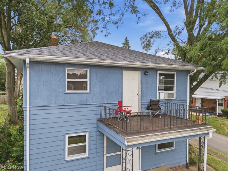 1319 18th Street, Canton, OH - Photo 6